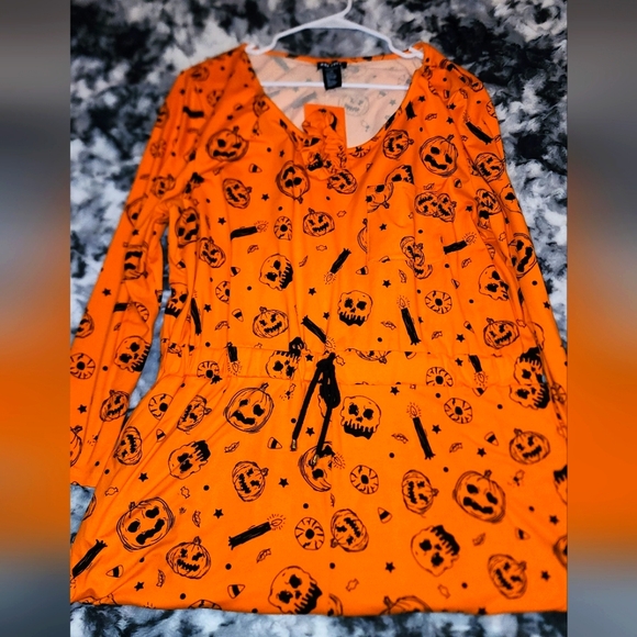 Bae City Halloween Adult Onesie - Picture 1 of 4